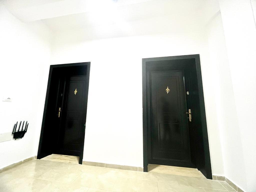 Kristian Apartments Берат Экстерьер фото